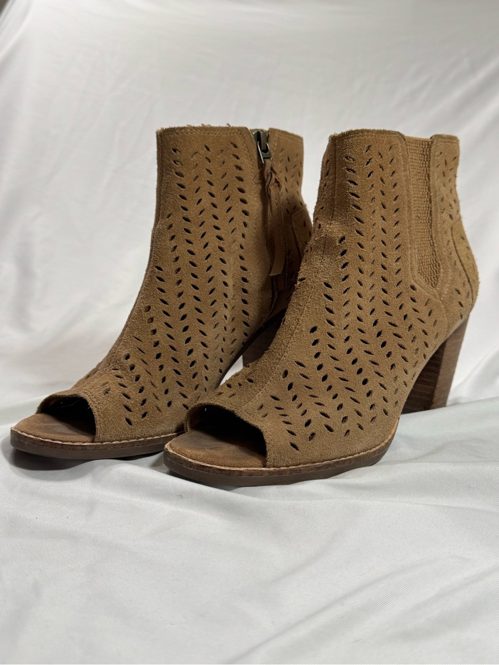 Toms Peep-Toe Suede Ankle Boots — Brown Cute